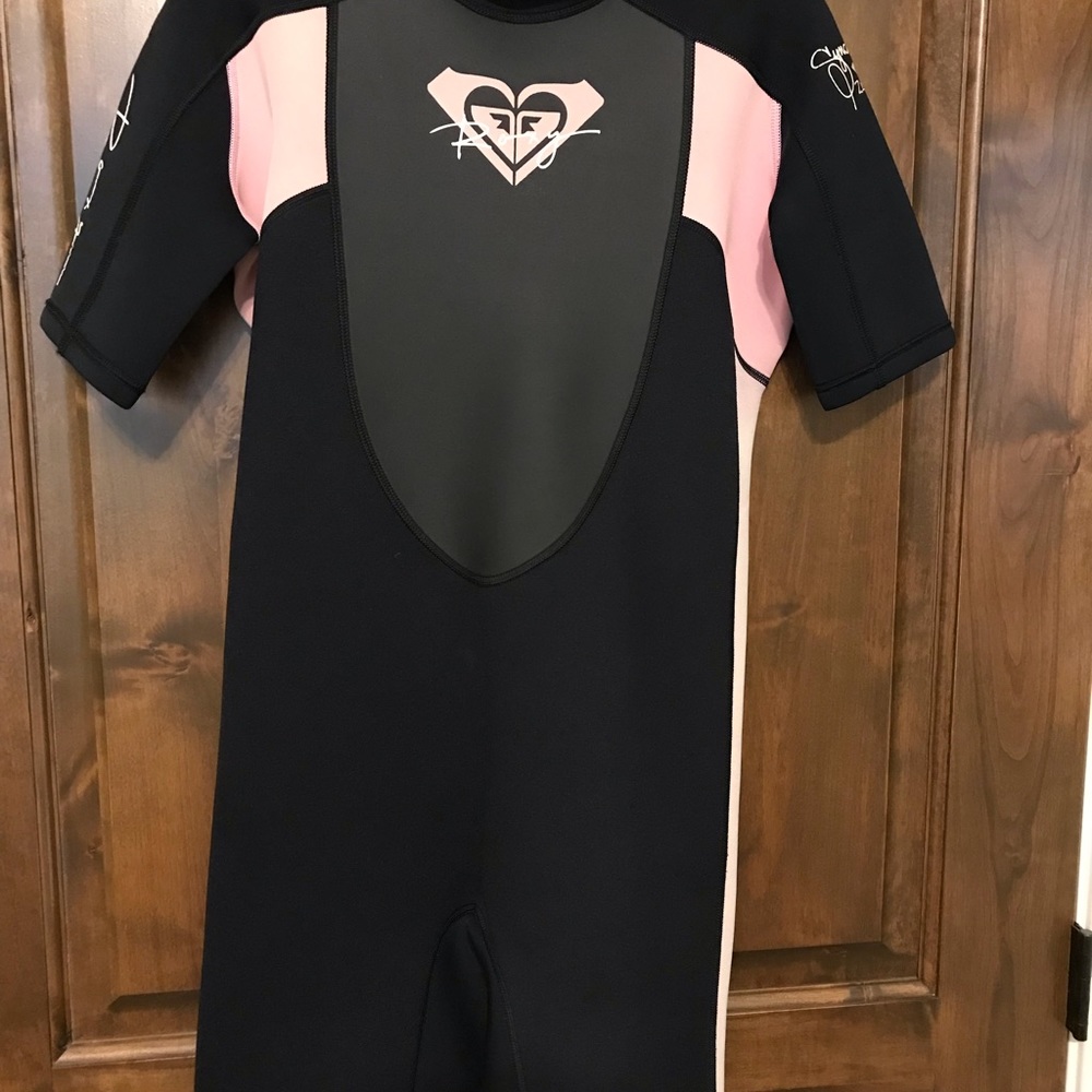 COPY - Roxy shorty wetsuit size 16
